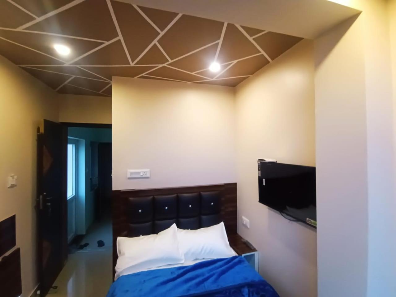 Bed and Breakfast Rose Garden Enclave For Families & Executives Udagamandalam Exterior foto